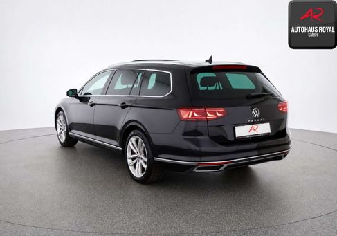 Volkswagen Passat, 2023