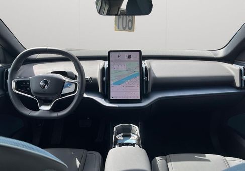 Volvo EX30, 2024