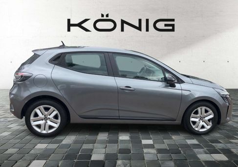 Renault Clio, 2024