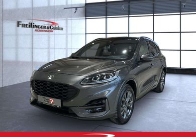 Ford Kuga, 2022