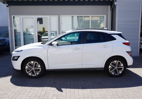 Hyundai Kona, 2023 3