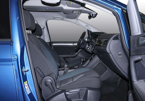 Volkswagen Touran, 2019 3