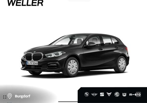 BMW 118, 2021