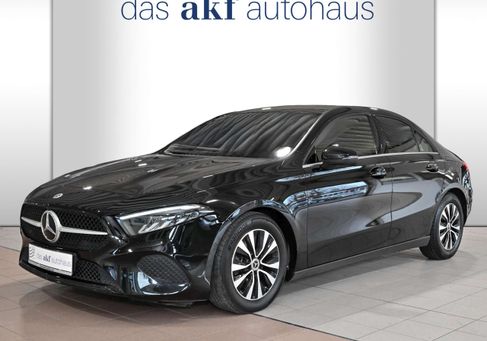 Mercedes-Benz A 180, 2023