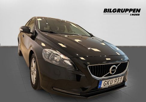 Volvo V40, 2018