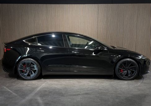 Tesla Model 3, 2024 2