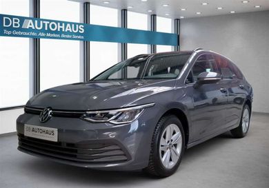 Volkswagen Golf, 2023