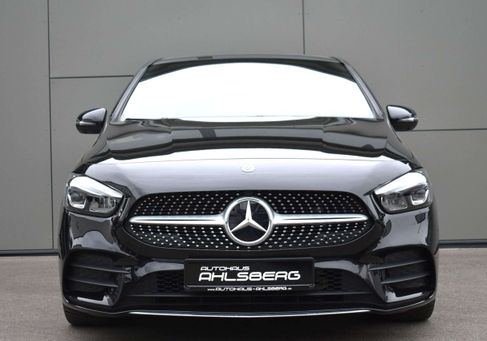 Mercedes-Benz B 220, 2019