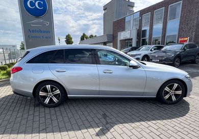 Mercedes-Benz C 220, 2023