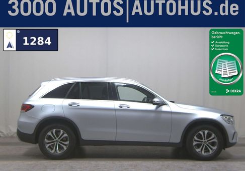 Mercedes-Benz GLC 200, 2021