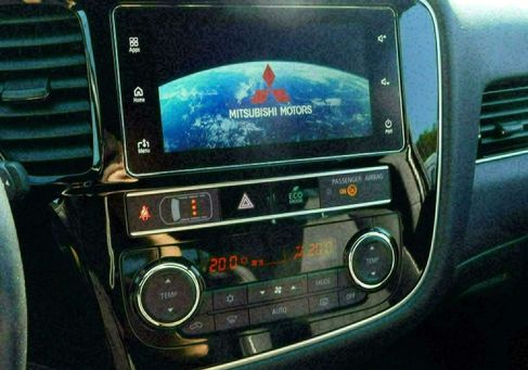 Mitsubishi Outlander, 2019