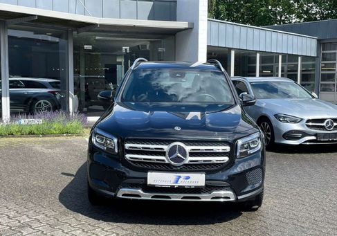 Mercedes-Benz GLB 200, 2022