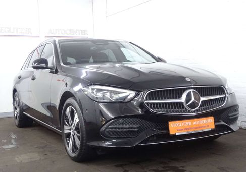 Mercedes-Benz C 300, 2023 2