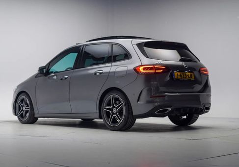 Mercedes-Benz B 220, 2020