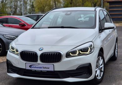 BMW 216, 2018