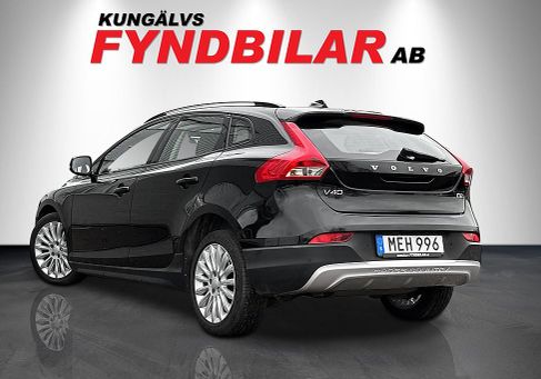 Volvo V40 Cross Country, 2016