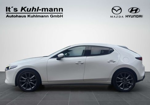 Mazda 3, 2022