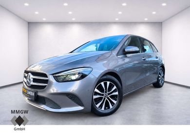 Mercedes-Benz B 180, 2021