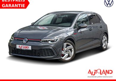 Volkswagen Golf, 2022