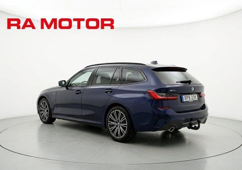 BMW 330, 2021