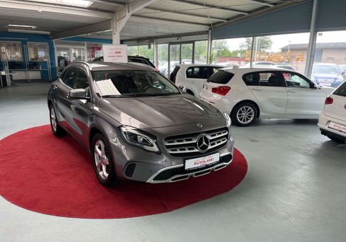 Mercedes-Benz GLA 200, 2017