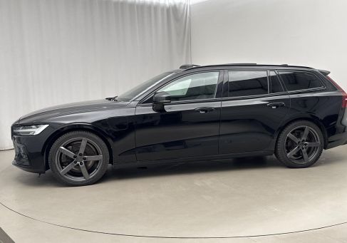 Volvo V60, 2022