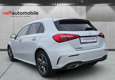 Mercedes-Benz A 250, 2023