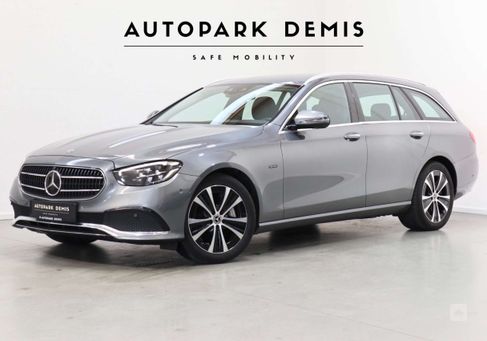 Mercedes-Benz E 300, 2021