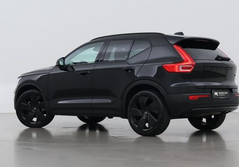 Volvo XC40, 2025 2