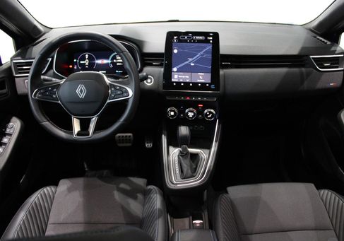 Renault Clio, 2025 3