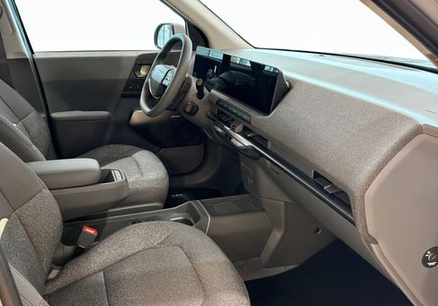 Kia, 2027 3