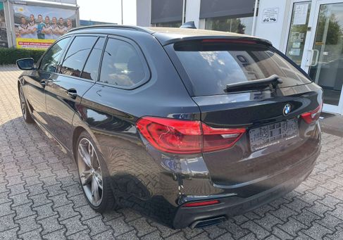BMW M550, 2019