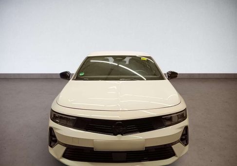 Opel Astra, 2024