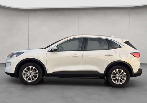 Ford Kuga, 2022