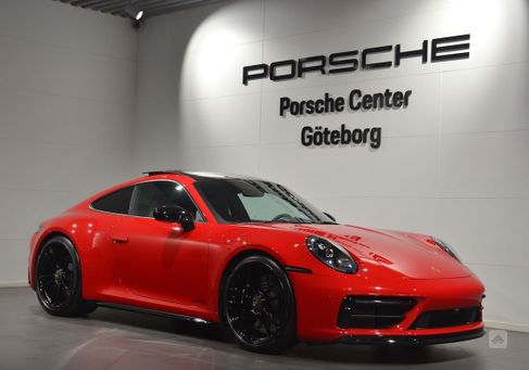 Porsche 911, 2024