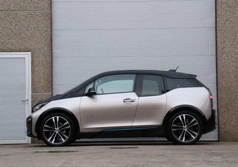 BMW i3, 2022