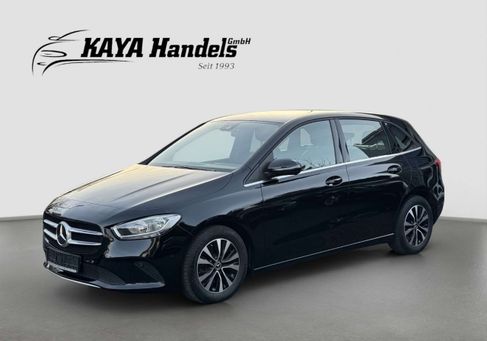 Mercedes-Benz B 200, 2021