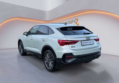 Audi Q3, 2022