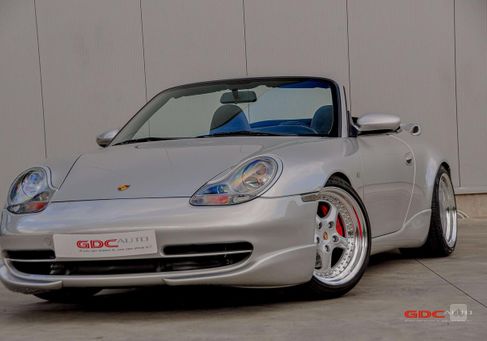 Porsche 911, 1999