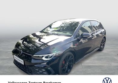 Volkswagen Golf, 2023