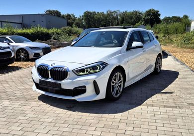 BMW 118, 2023