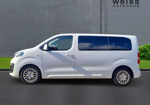 Peugeot Traveller, 2017