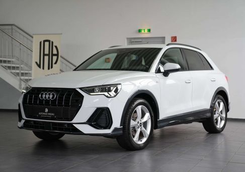 Audi Q3, 2022