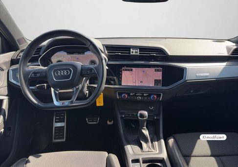 Audi Q3, 2022 3