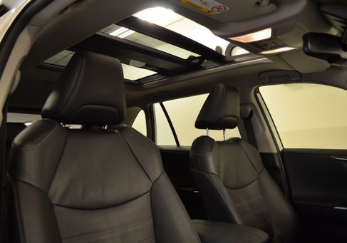 Toyota RAV 4, 2021