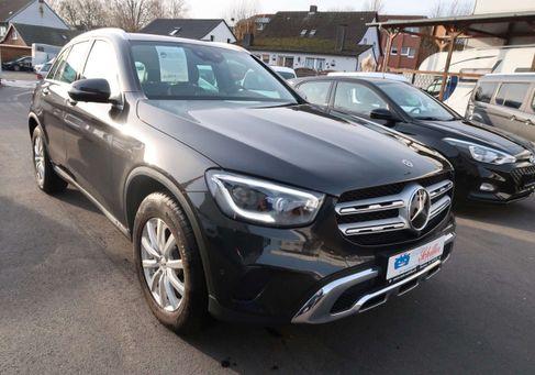 Mercedes-Benz GLC 200, 2021