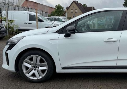 Renault Clio, 2023