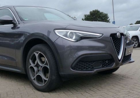 Alfa Romeo Stelvio, 2019