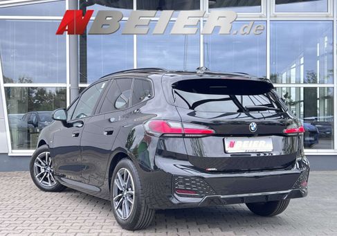 BMW 218, 2025 3
