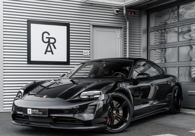 Porsche Taycan, 2021